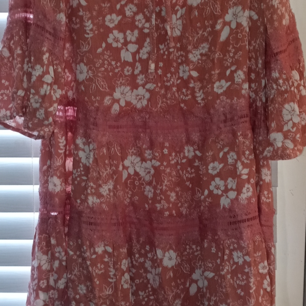 Tunic - Picture 2 of 3